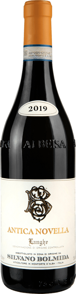 Fles Langhe Antica Novella DOC van Silvano Bolmida